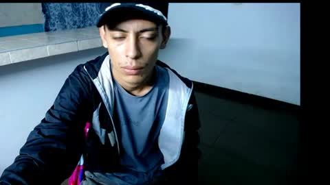 Snapshot of maicol_gomez chatting on June 9, 2:01 am maicol online show from June 9, 2:01 am