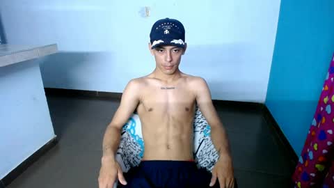 Snapshot of maicol_gomez chatting on June 10, 2:01 am maicol online show from June 10, 2:01 am
