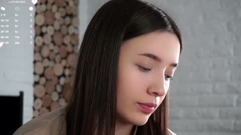 Lucy online show from February 5, 4:37 am