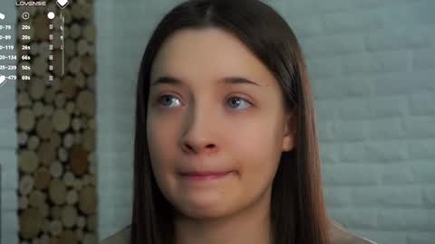 Lucy online show from February 10, 1:24 am