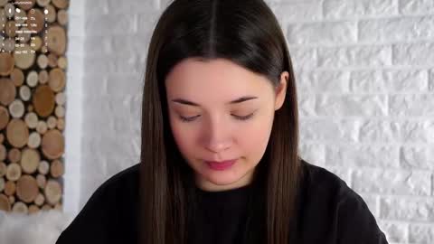 Lucy online show from October 10, 4:11 am