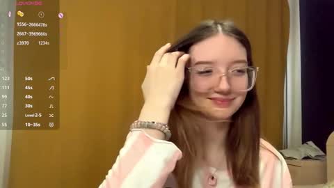 Elina online show from October 24, 8:33 am