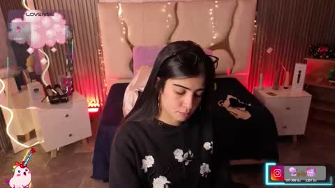 maiily_tay online show from February 26, 12:48 pm