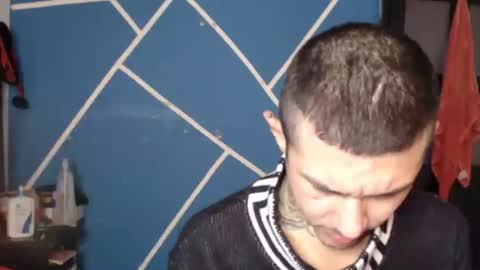 maikjameshot online show from January 18, 2:32 pm