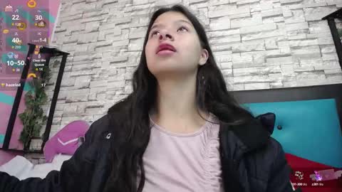  MAILY CAN  online show from October 25, 12:56 pm