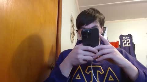Snapshot of mainecollegeboy chatting on January 19, 1:33 pm mainecollegeboy online show from January 19, 1:33 pm
