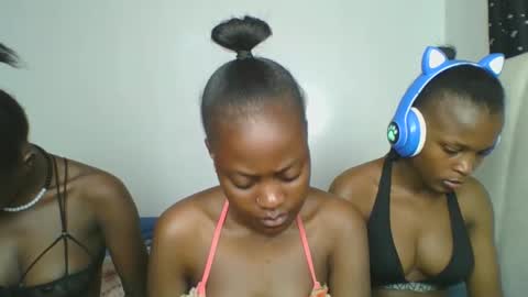 maira luv1 online show from February 4, 8:58 pm