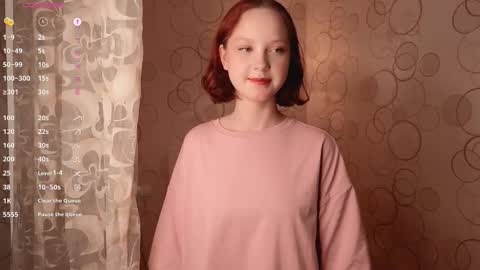 Snapshot of maisiemiller chatting on October 18, 5:14 pm Maisie online show from October 18, 5:14 pm