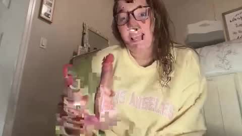 maisystellaxx online show from March 23, 2:15 am