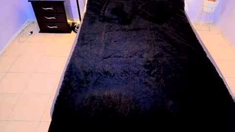 MAITE STONE1 online show from November 11, 3:17 am