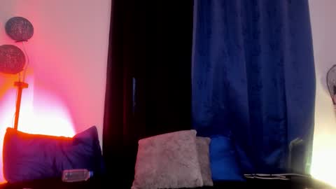 maitte_love online show from November 9, 9:57 pm