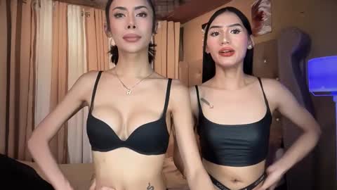 Lovely online show from December 22, 3:03 am