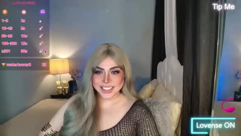 majestydannaxx online show from November 12, 6:25 am