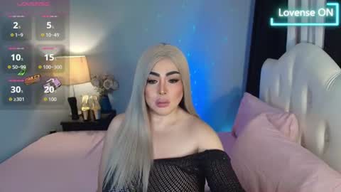 majestydannaxx online show from July 21, 4:04 am