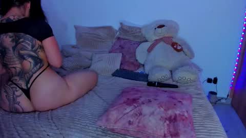 majito online show from February 16, 11:56 pm