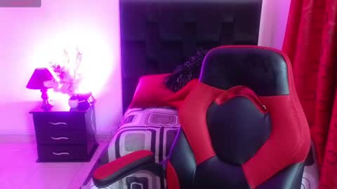 Celeste Bonet  online show from December 11, 12:02 pm