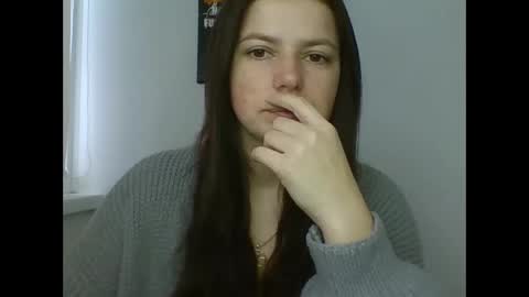 Snapshot of make_mesmile chatting on February 5, 7:35 am make_mesmile online show from February 5, 7:35 am