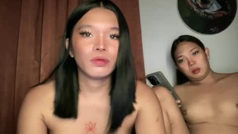 Snapshot of makemesquirt_xxx chatting on May 8, 5:24 am KEANA online show from May 8, 5:24 am