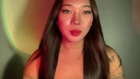 Snapshot of makemesquirt_xxx chatting on June 22, 3:25 am KEANA online show from June 22, 3:25 am