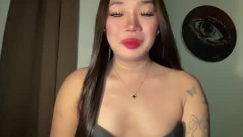 Snapshot of makemesquirt_xxx chatting on July 28, 1:12 am KEANA online show from July 28, 1:12 am