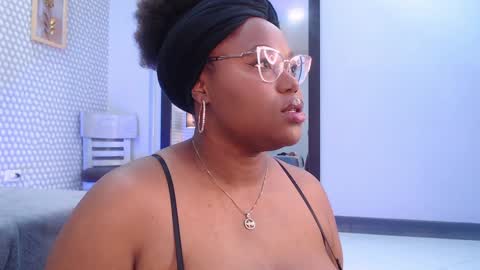 makena online show from February 5, 3:23 am