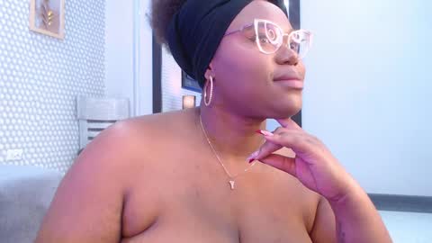 makena online show from February 8, 3:08 am