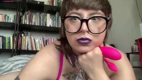 makeopaloh online show from October 19, 6:19 pm