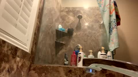 hokulani online show from December 30, 1:47 pm