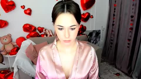 makeyouehappy online show from February 18, 3:24 am