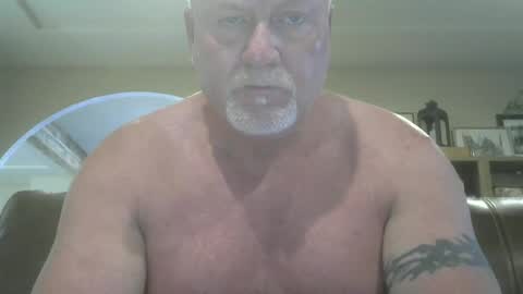 Snapshot of makinit0808 chatting on June 17, 4:19 pm makinit0808 online show from June 17, 4:19 pm