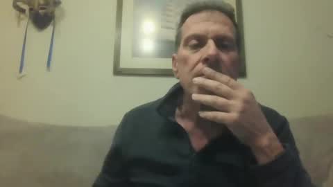 Snapshot of makis8989 chatting on December 16, 7:48 am makis8989 online show from December 16, 7:48 am
