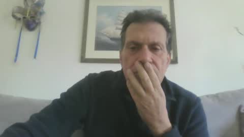 Snapshot of makis8989 chatting on January 11, 8:11 am makis8989 online show from January 11, 8:11 am