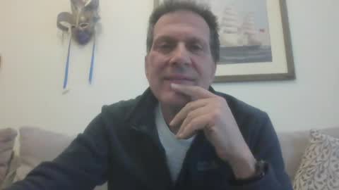 Snapshot of makis8989 chatting on January 14, 6:45 am makis8989 online show from January 14, 6:45 am