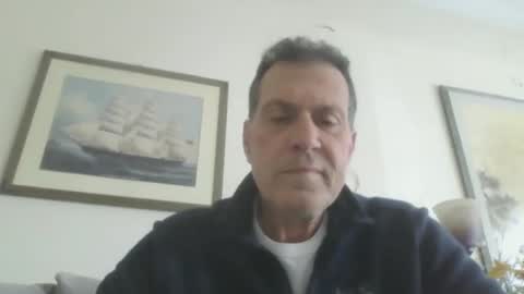 Snapshot of makis8989 chatting on February 11, 8:26 am makis8989 online show from February 11, 8:26 am