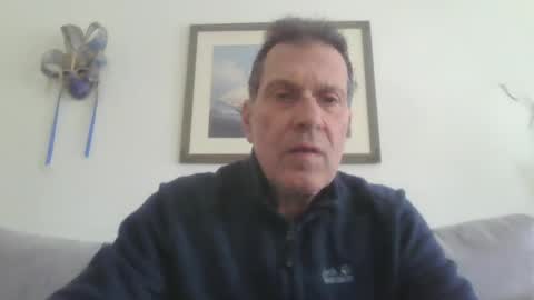 Snapshot of makis8989 chatting on February 16, 8:43 am makis8989 online show from February 16, 8:43 am