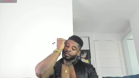 Snapshot of makonneen chatting on July 10, 5:04 pm Makonnen online show from July 10, 5:04 pm