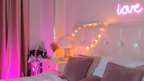 Lia  online show from January 12, 3:56 am