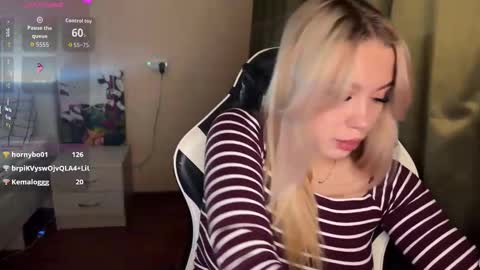 maksisisia online show from November 9, 4:16 pm