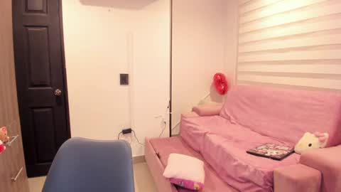 Snapshot of mal_norma chatting on February 1, 2:37 am Mal Norma online show from February 1, 2:37 am