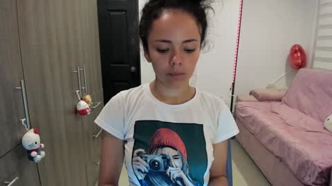 Snapshot of mal_norma chatting on February 3, 11:47 pm Mal Norma online show from February 3, 11:47 pm