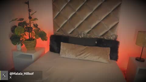 Snapshot of malaia_hills chatting on February 5, 7:07 pm Call Me Mala online show from February 5, 7:07 pm