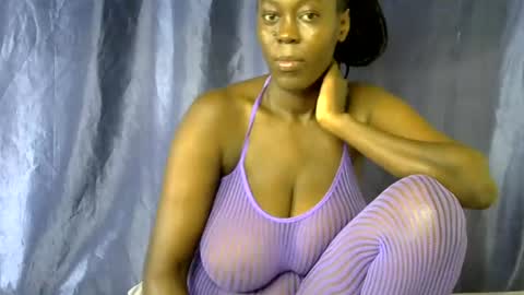 Snapshot of malaika_musa chatting on July 1, 4:25 am malaika_musa online show from July 1, 4:25 am