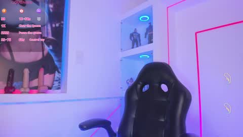   online show from January 19, 12:17 pm