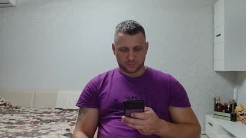 Snapshot of malchyshka chatting on December 10, 11:22 am malchyshka online show from December 10, 11:22 am