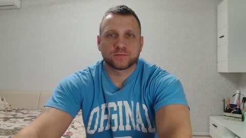 Snapshot of malchyshka chatting on December 21, 8:28 am malchyshka online show from December 21, 8:28 am