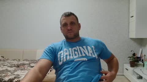 Snapshot of malchyshka chatting on December 23, 11:14 am malchyshka online show from December 23, 11:14 am