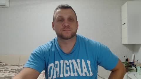 Snapshot of malchyshka chatting on December 24, 9:06 am malchyshka online show from December 24, 9:06 am