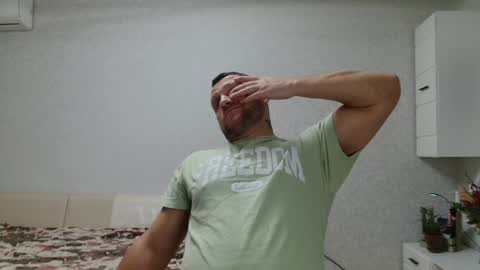 Snapshot of malchyshka chatting on January 5, 1:15 pm malchyshka online show from January 5, 1:15 pm