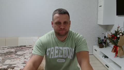 Snapshot of malchyshka chatting on January 9, 11:58 am malchyshka online show from January 9, 11:58 am