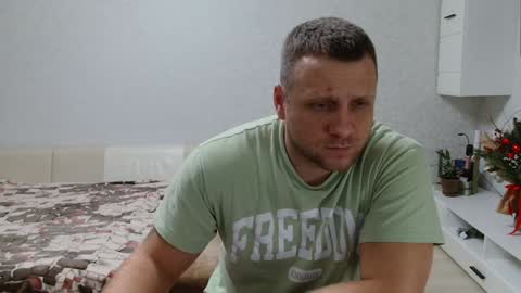 Snapshot of malchyshka chatting on January 9, 3:23 pm malchyshka online show from January 9, 3:23 pm